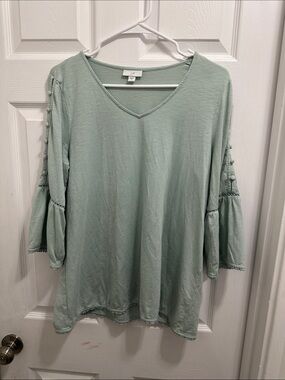 J. Jill Mint Green V-Neck Boho Tunic with Button-Trim Sleeves